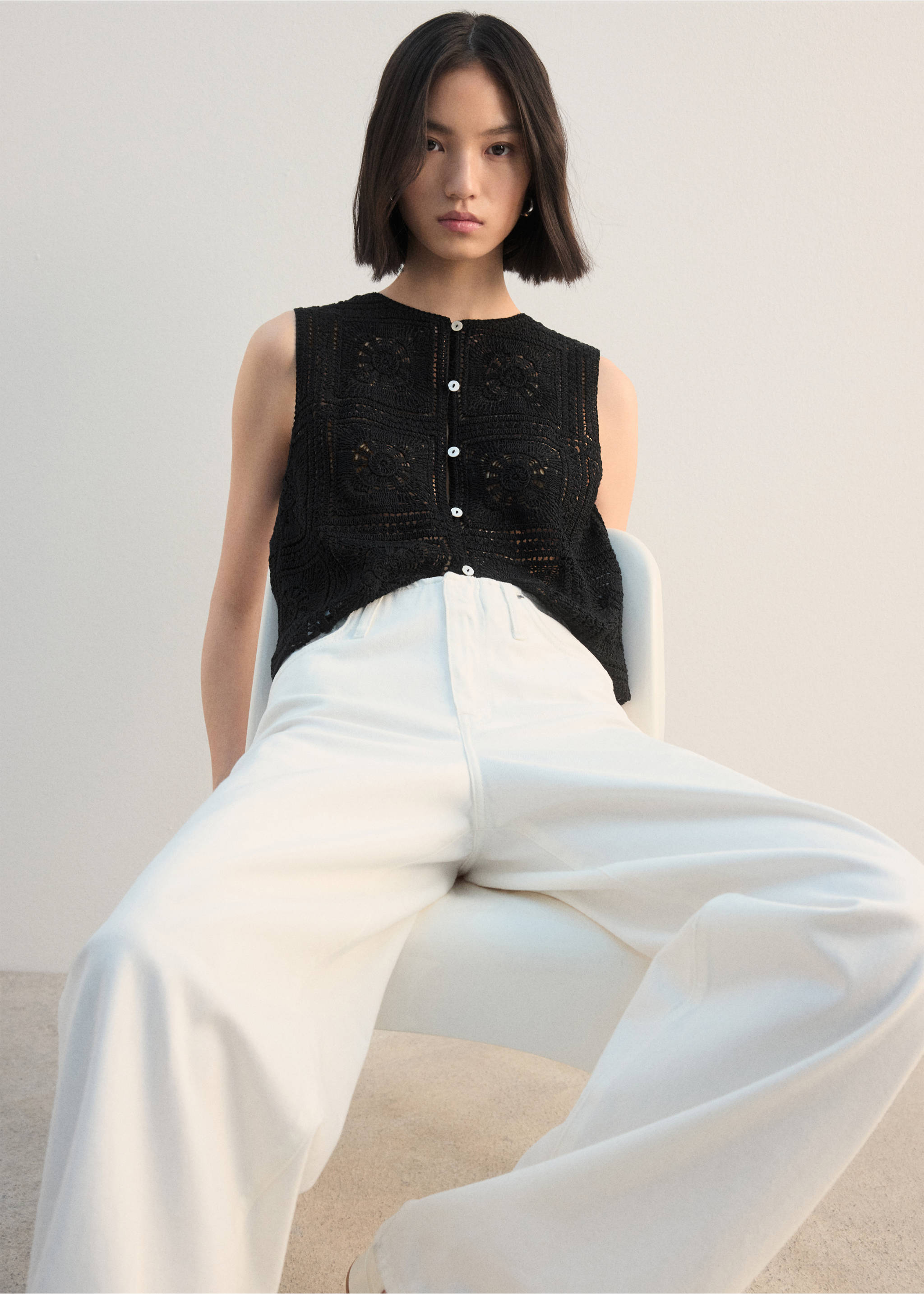 Top croșetat cu nasturi - Detaliu al articolului 2, Negru. Ref: 27072539-00.