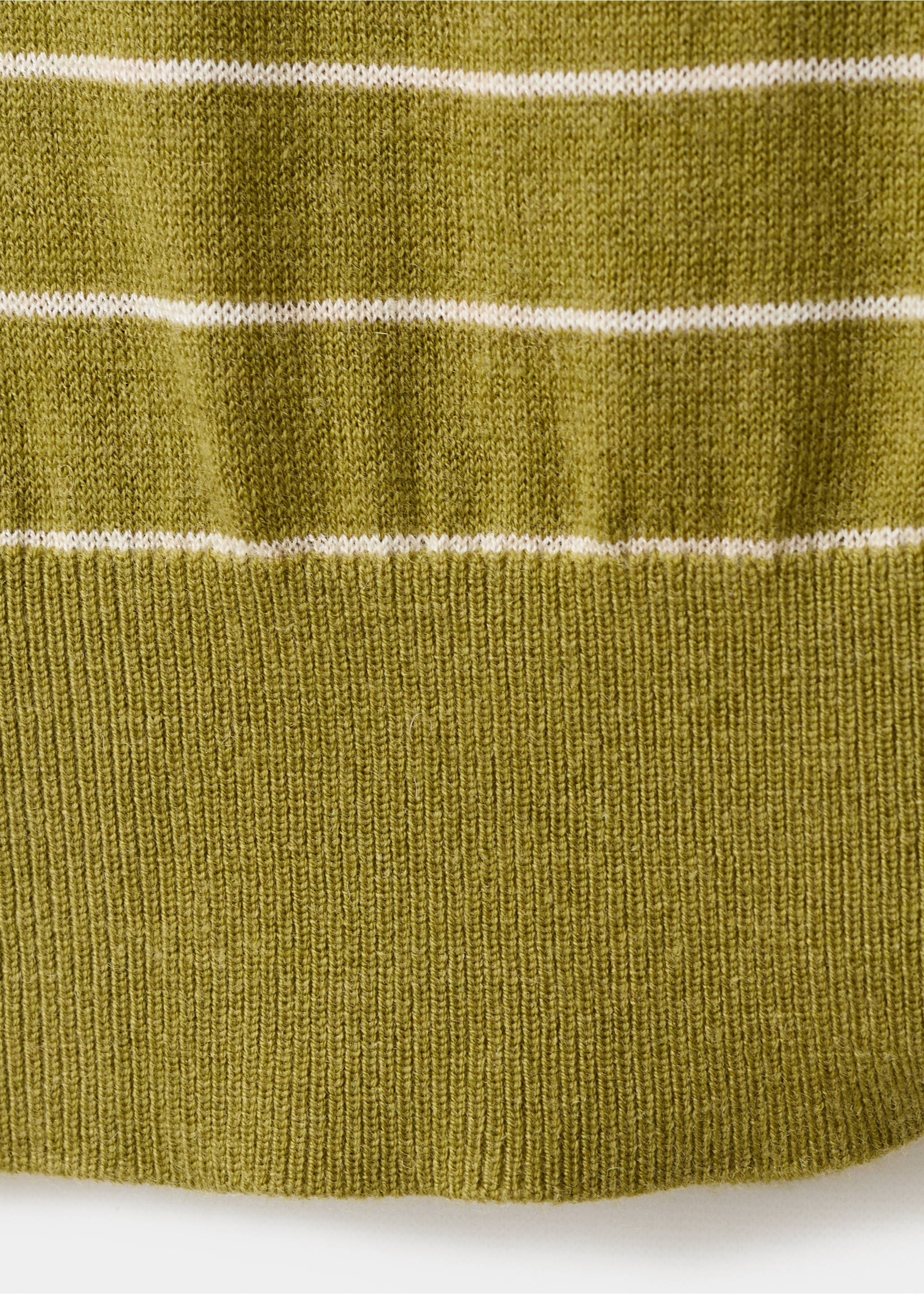 Jersey-knit waistcoat - Details of the article 0, Olive Green. Ref: 27072540-00.
