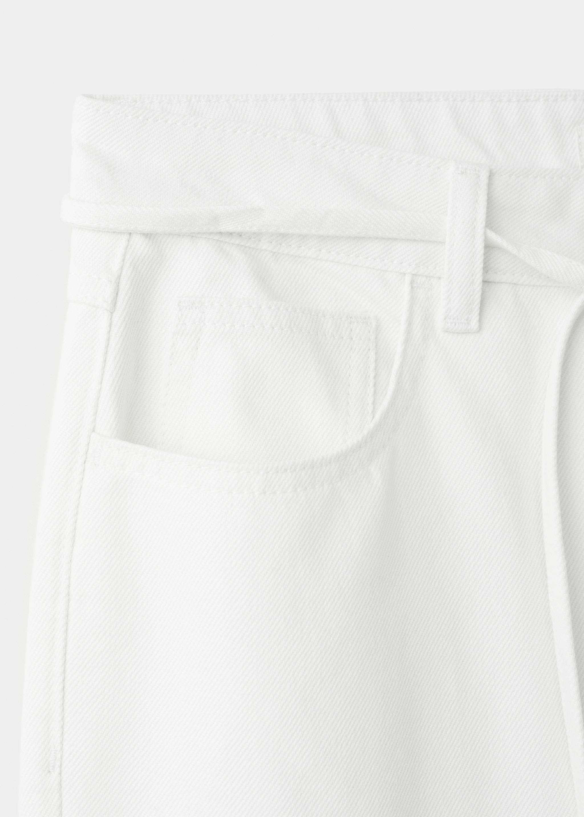 Düz kesim bağ detaylı jean - Ürün detayı 0