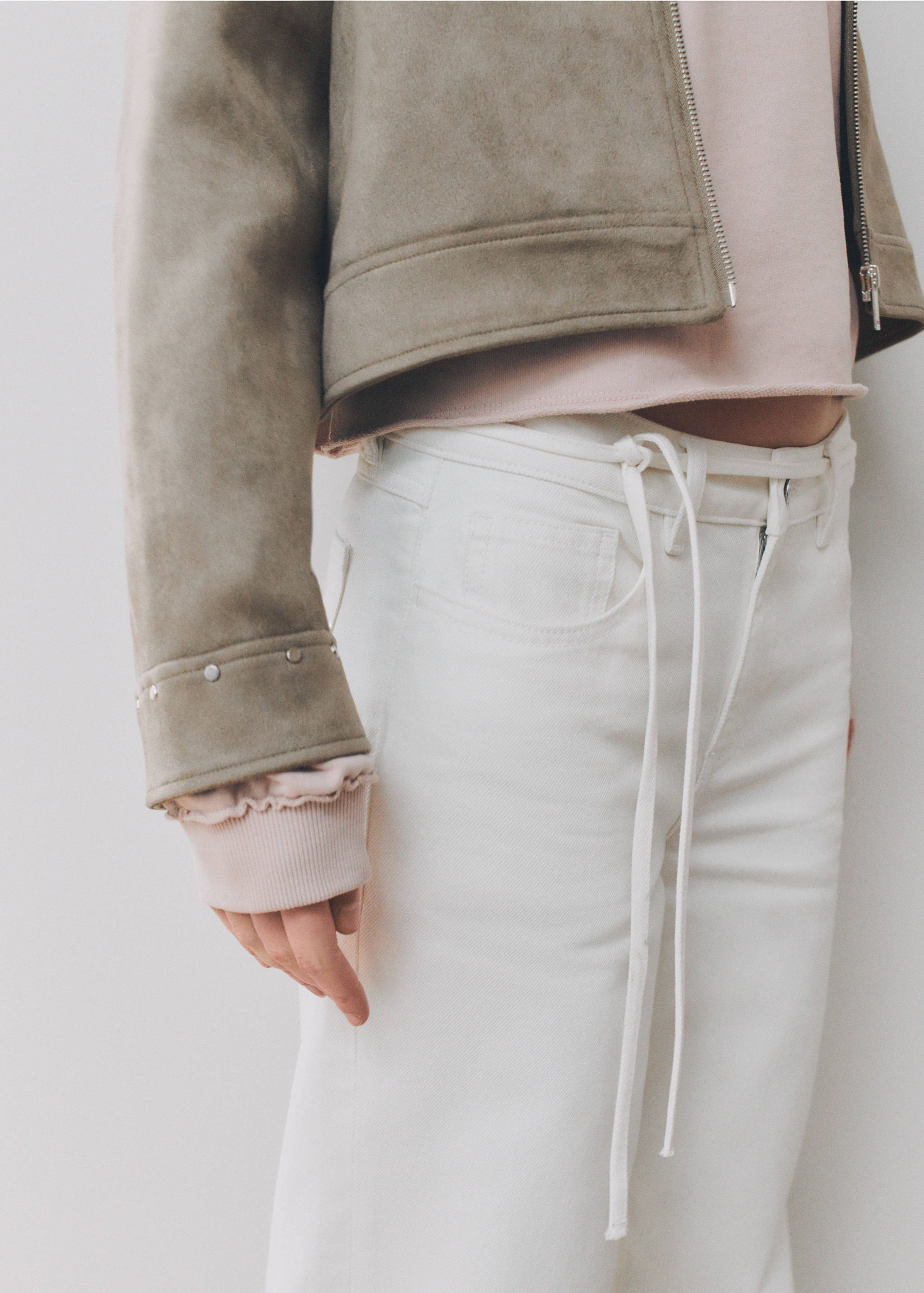 Düz kesim bağ detaylı jean - Ürün detayı 5