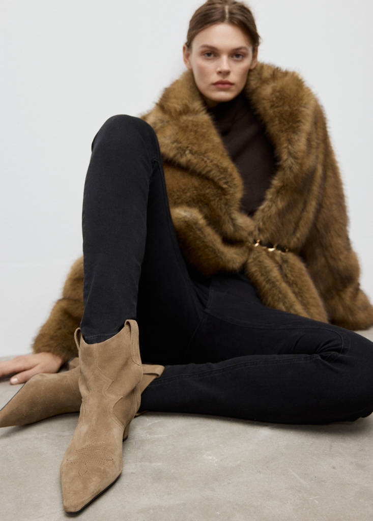 Suede ankle boot with kitten heel — Sand