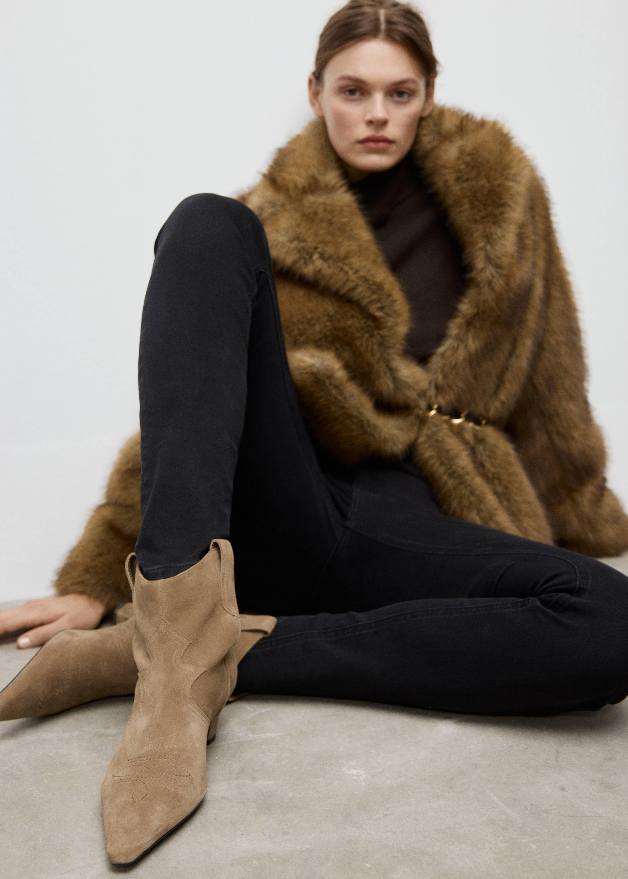 Botín serraje tacón kitten - Detalle del artículo 9