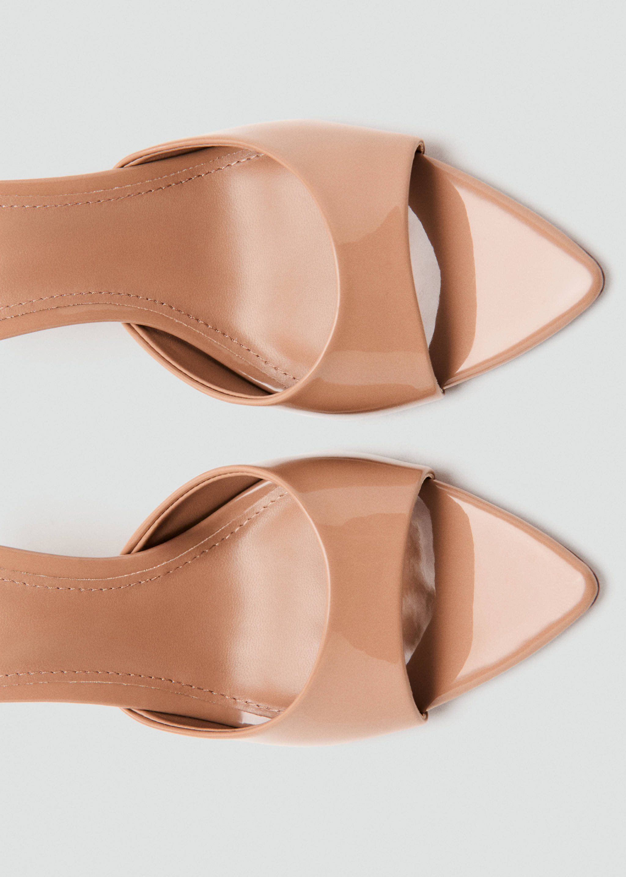 Pointed heel sandals - Details of the article 1