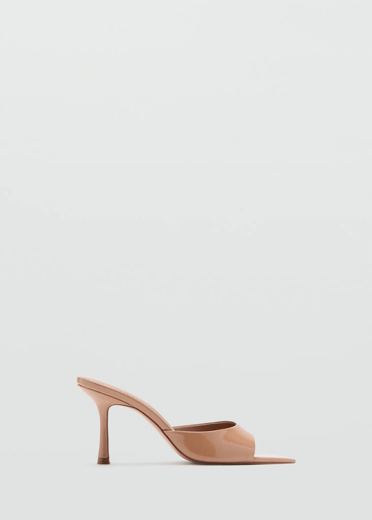 Pointed heel sandals — Nude