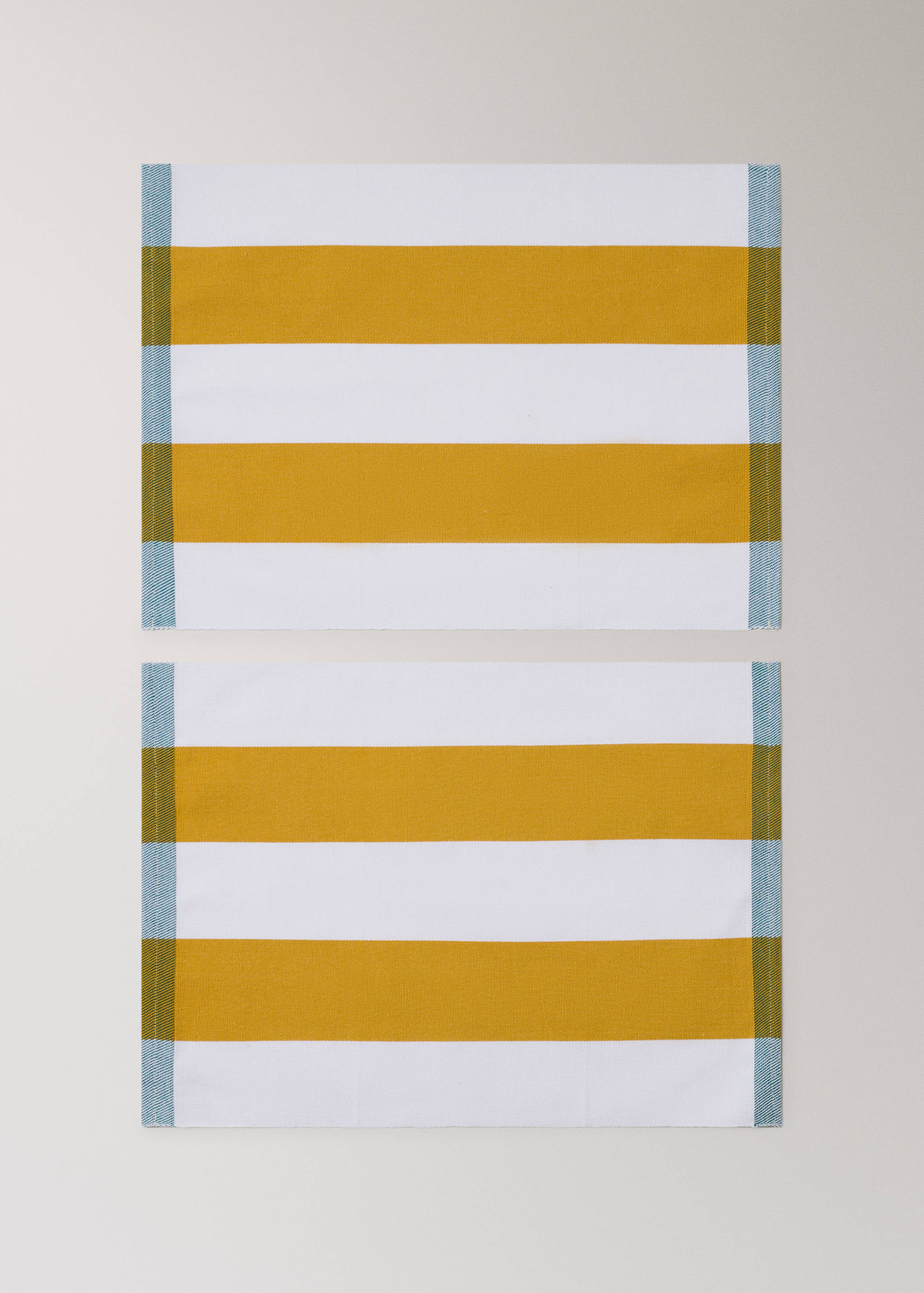100% cotton striped printed placemats - Article without model