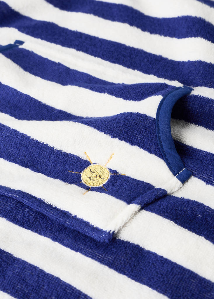 Striped poncho towel — Blue