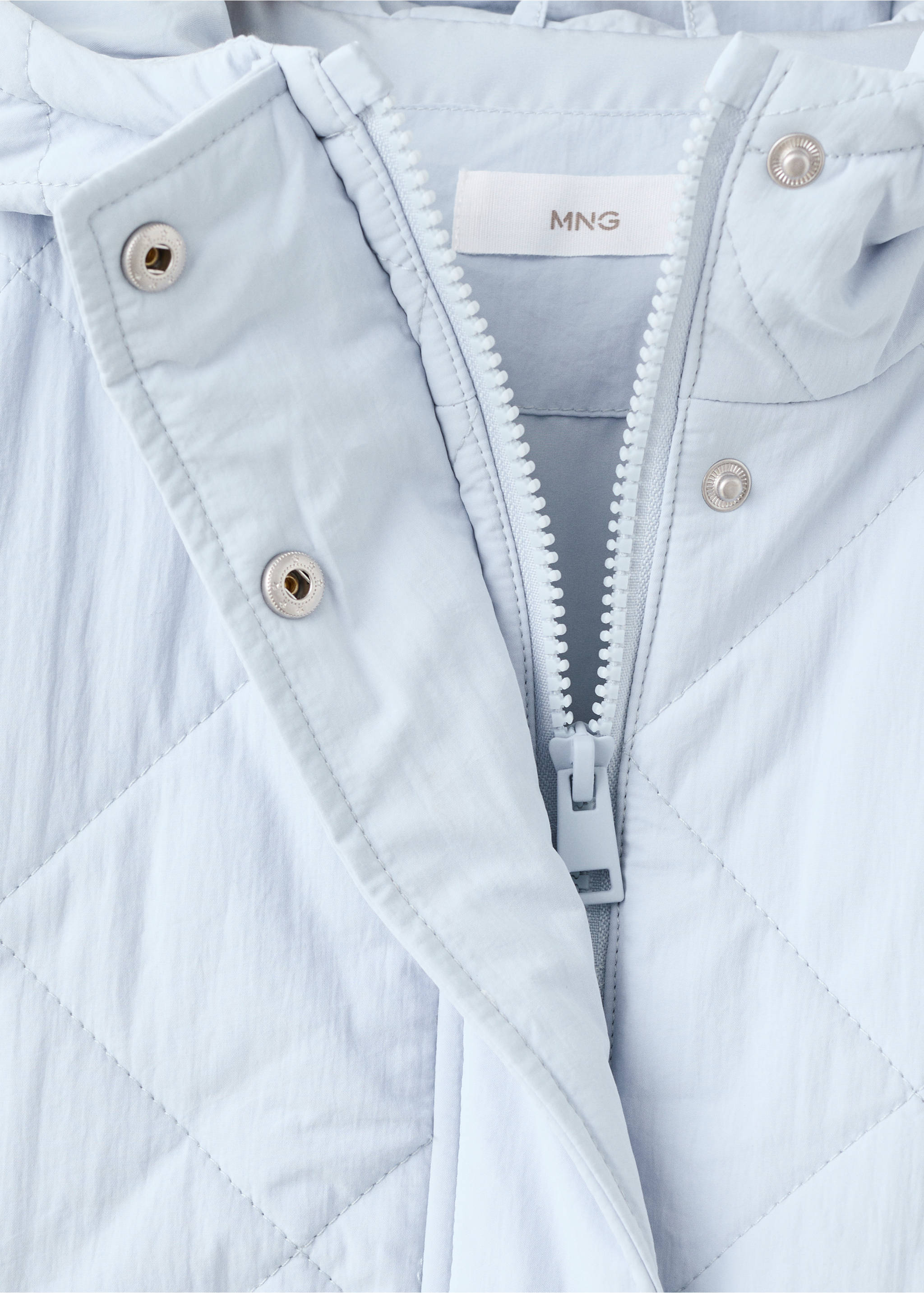 Anorac embuatat caputxa - Detall de l'article 8, Blau cel. Ref: 27072888-00.