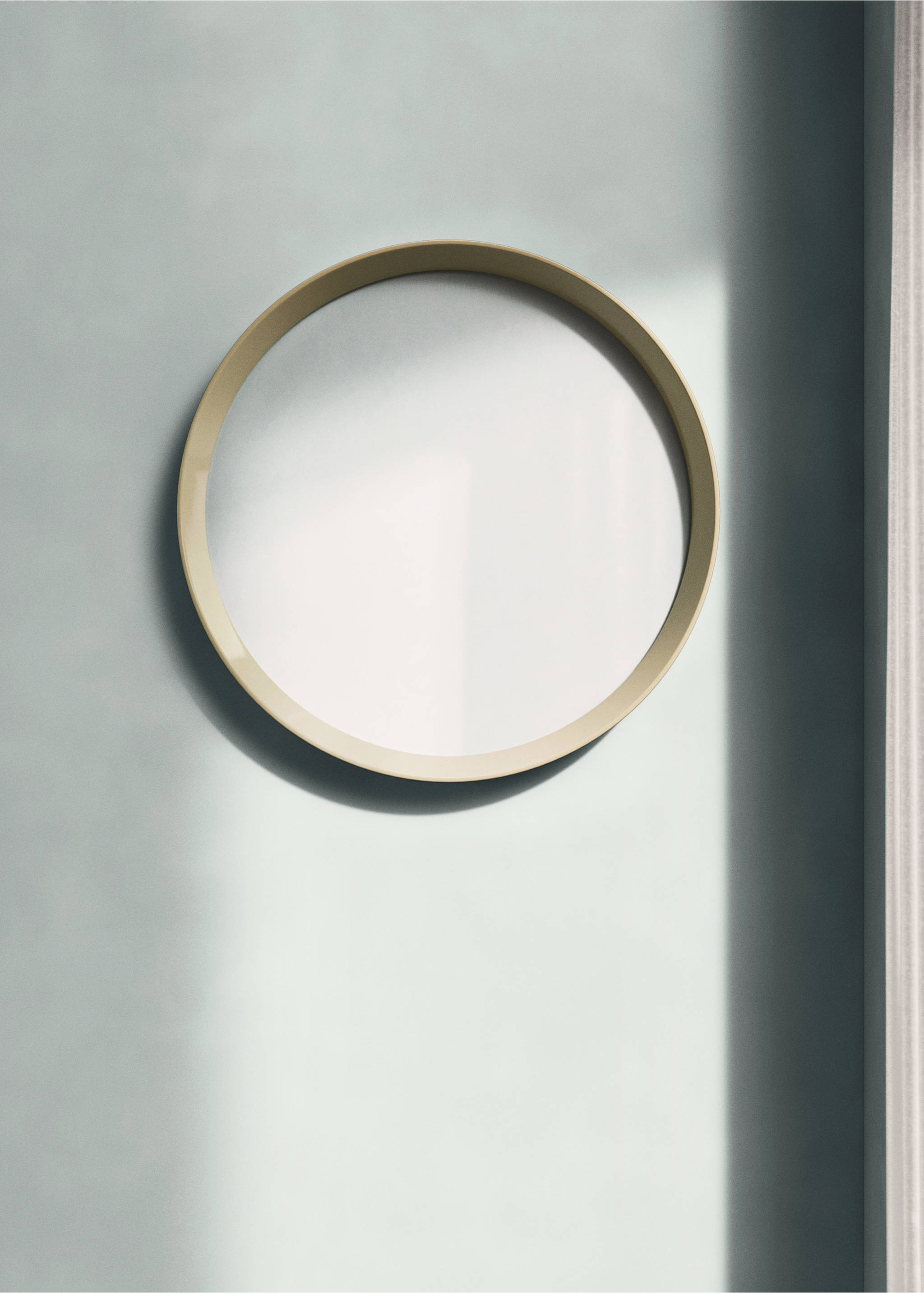 Round wood mirror - General plane, Ecru. Ref: 27072898-00.