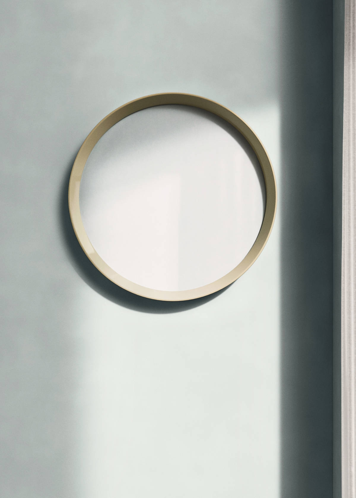 Round wood mirror — Ecru