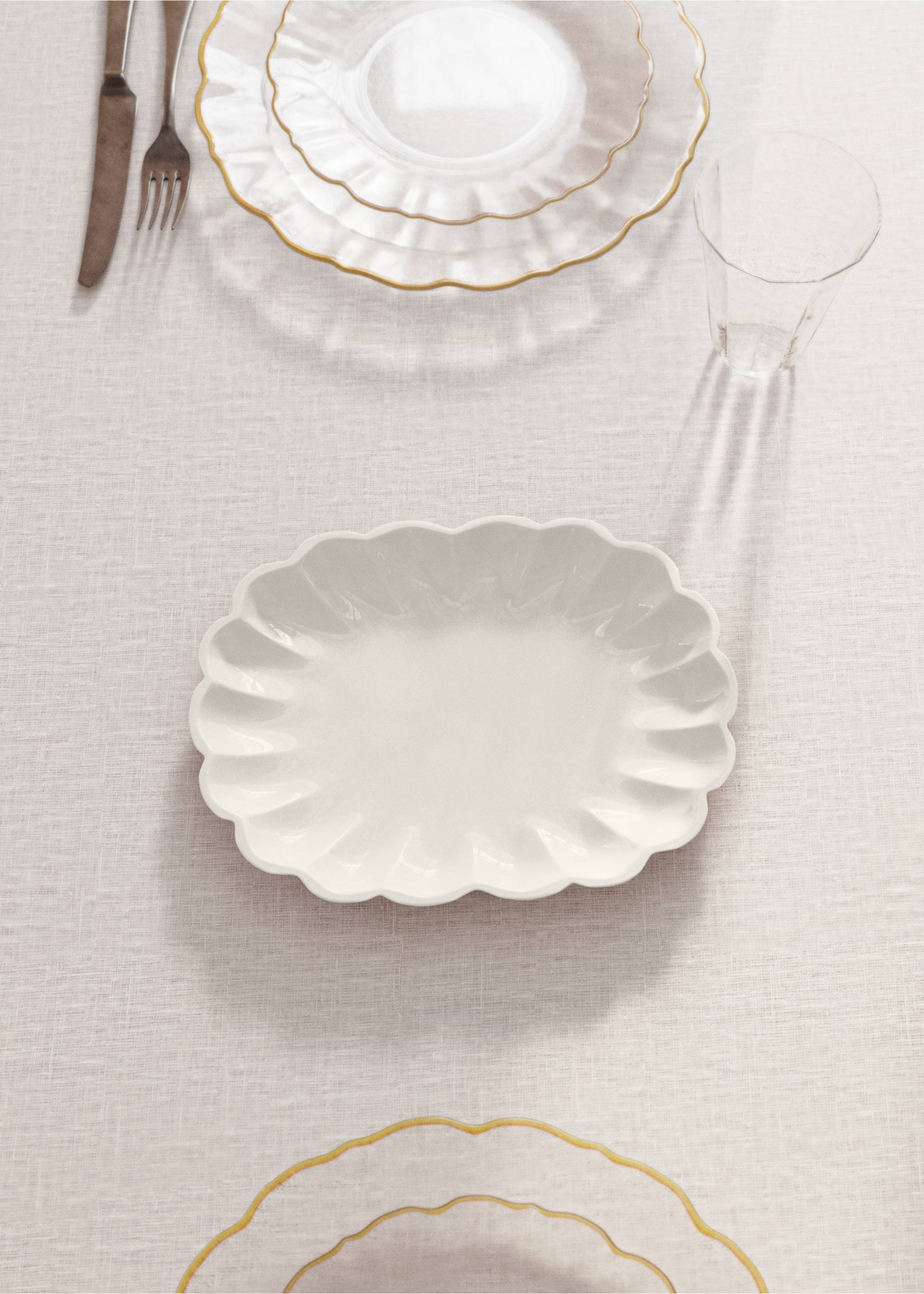 Schale aus Stahl mit abgerundetem Rand - Allgemeine Ansicht, Weiß. Ref: 27072909-00.