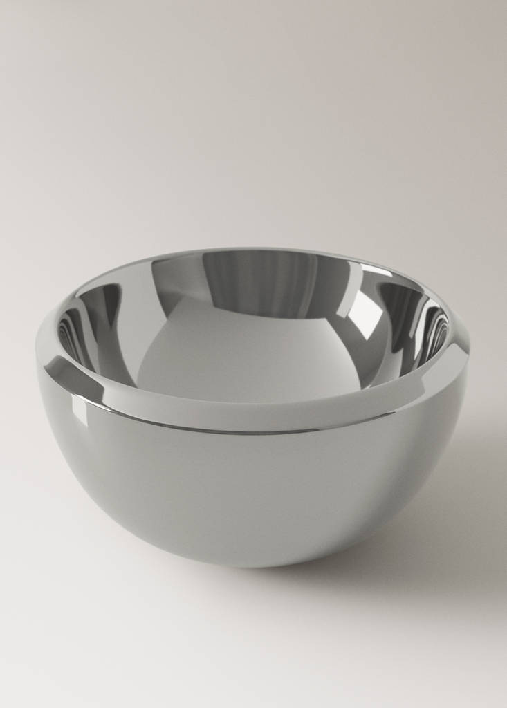 Large stainless steel bowl — Silver
