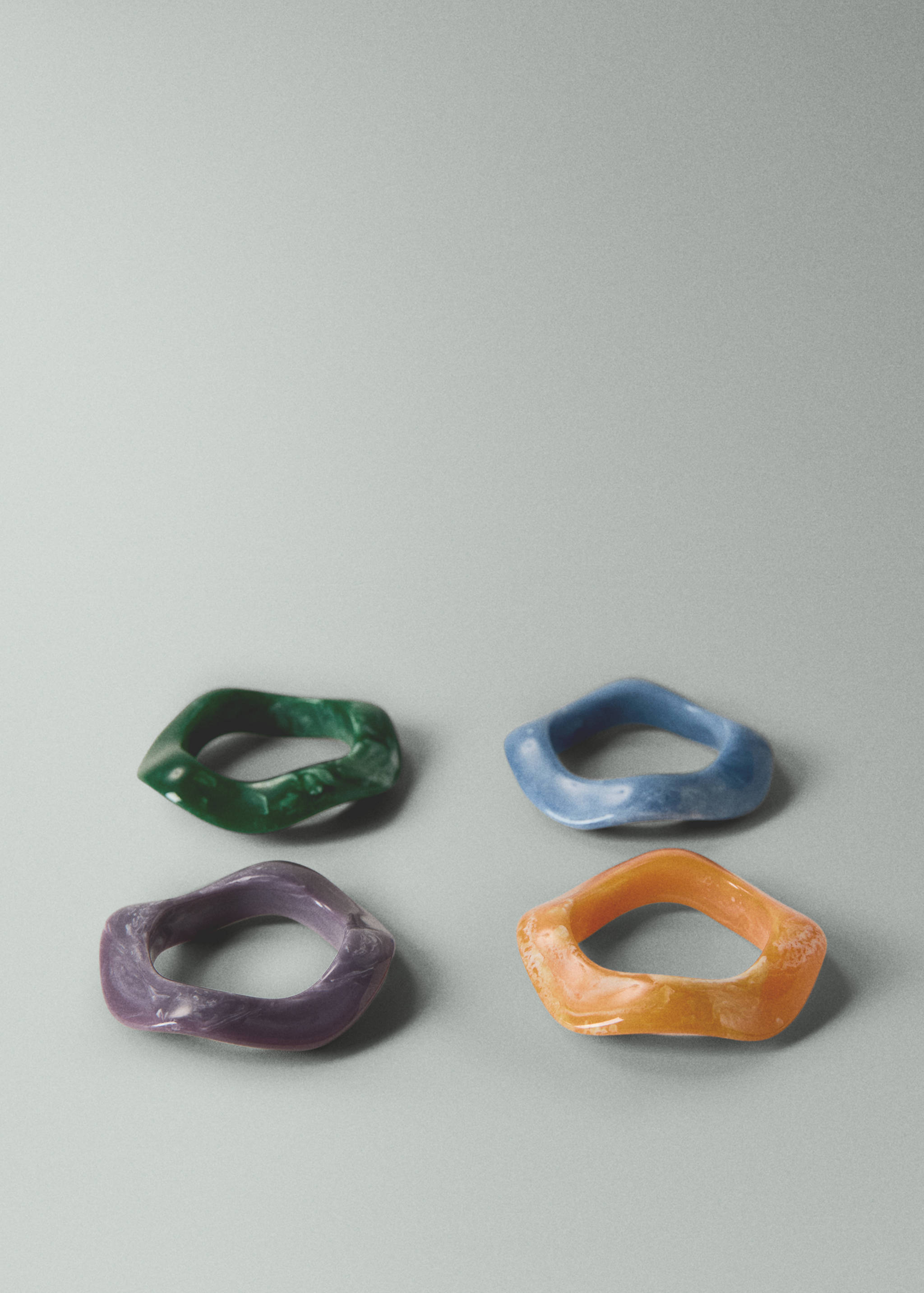 Resin napkin holder colour - Medium plane