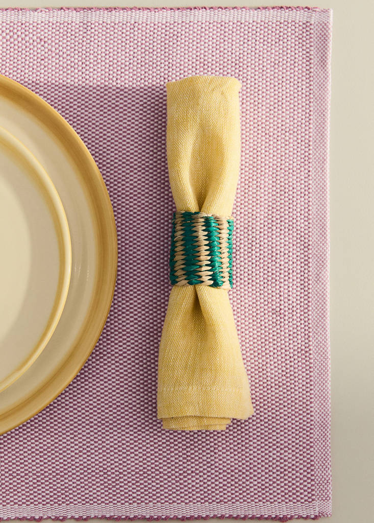 Seagrass napkin ring set in assorted colours — Fuchsia