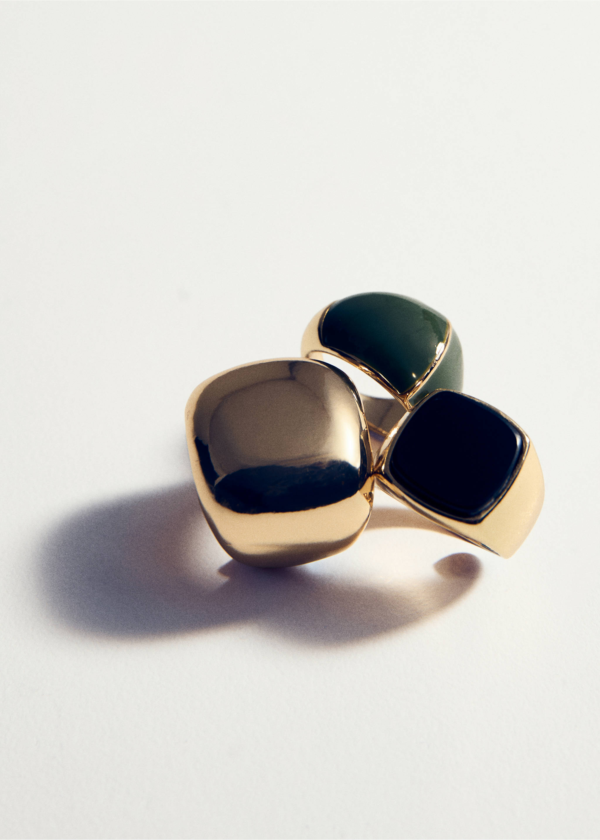 Combined ring 3 set - Details of the article 5, Gold. Ref: 27072923-00.