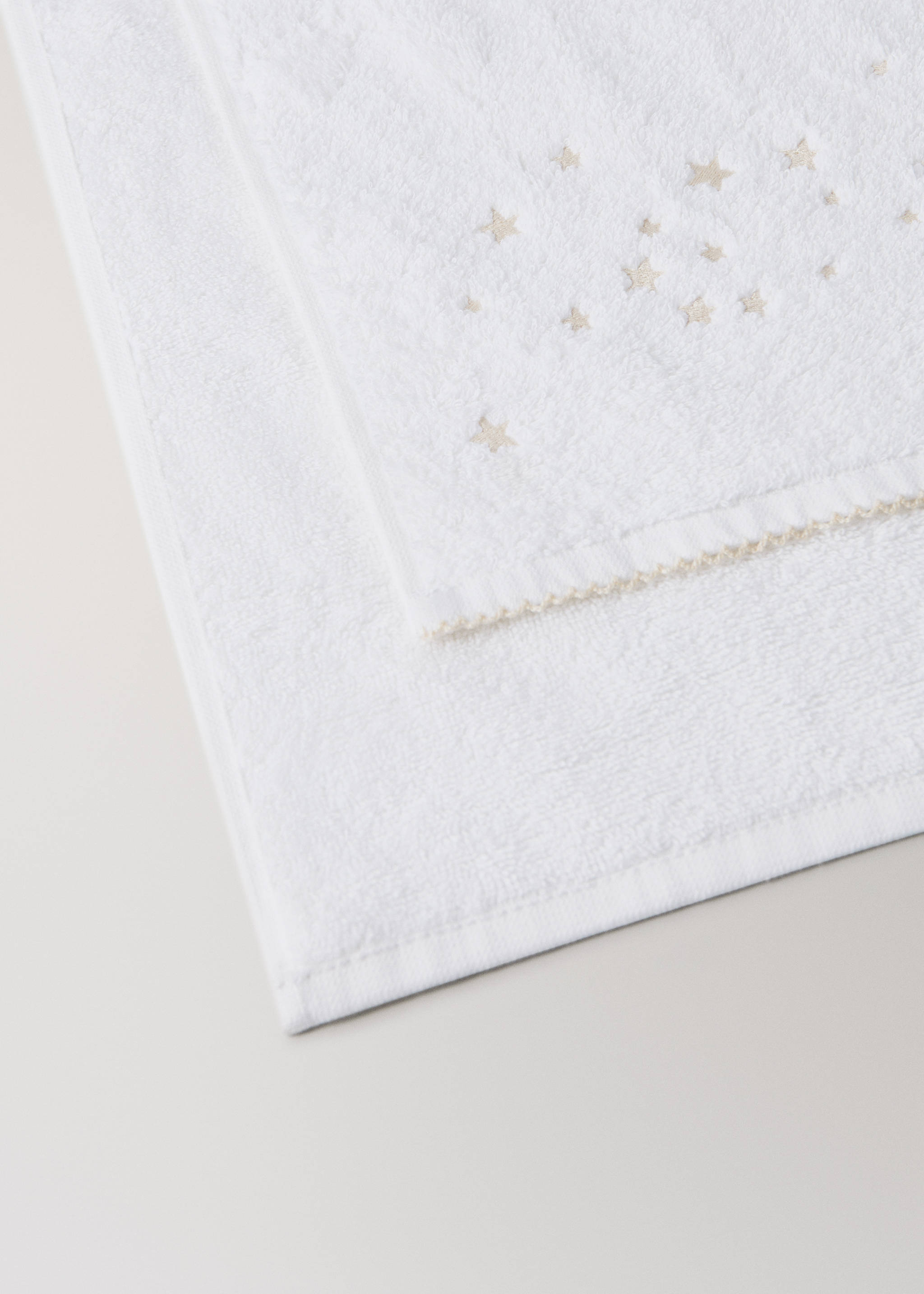 Serviette de douche enfant avec étoiles brodé - Détail de l'article 1