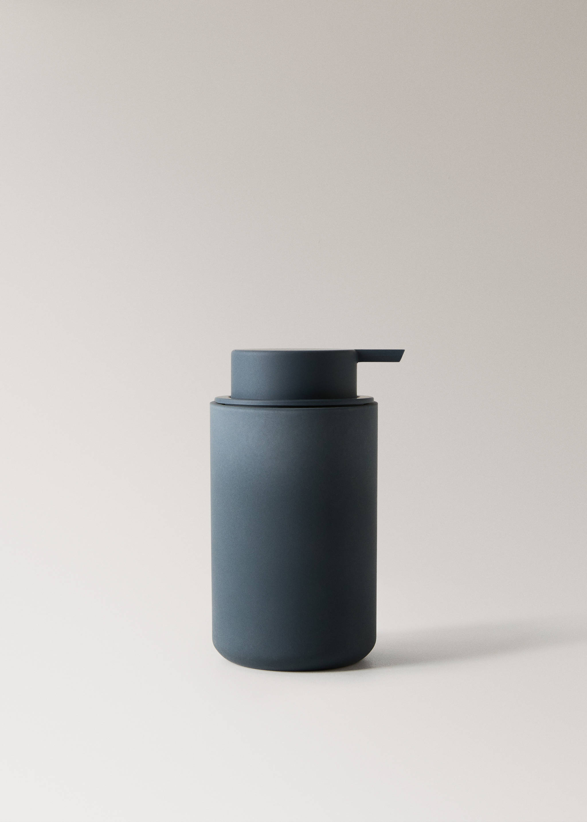 Resin soap dispenser - Article without model