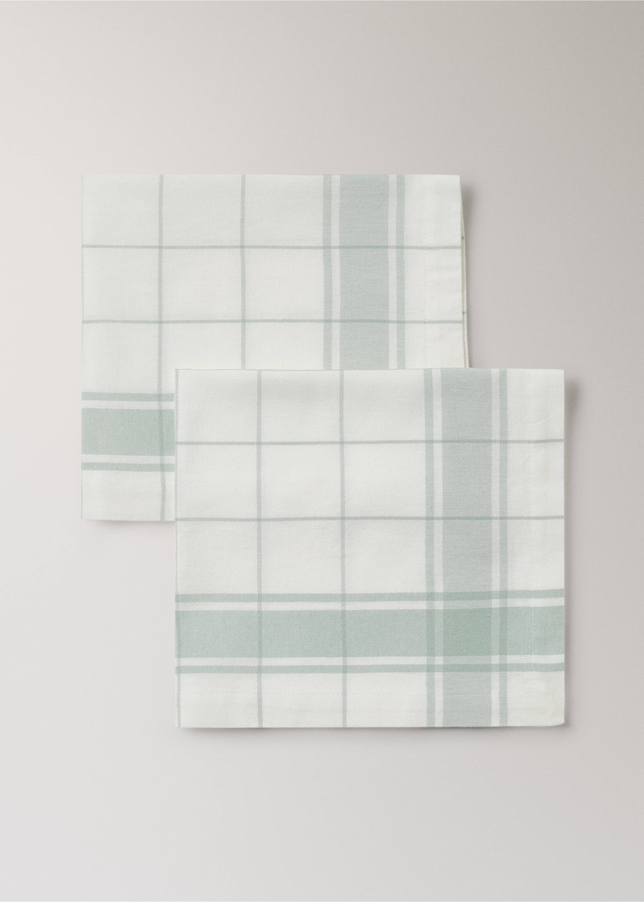 Servietten aus 100 % Baumwolle mit Kontraststreifen - Detail des Artikels 1, Minzgrün. Ref: 27073292-00.