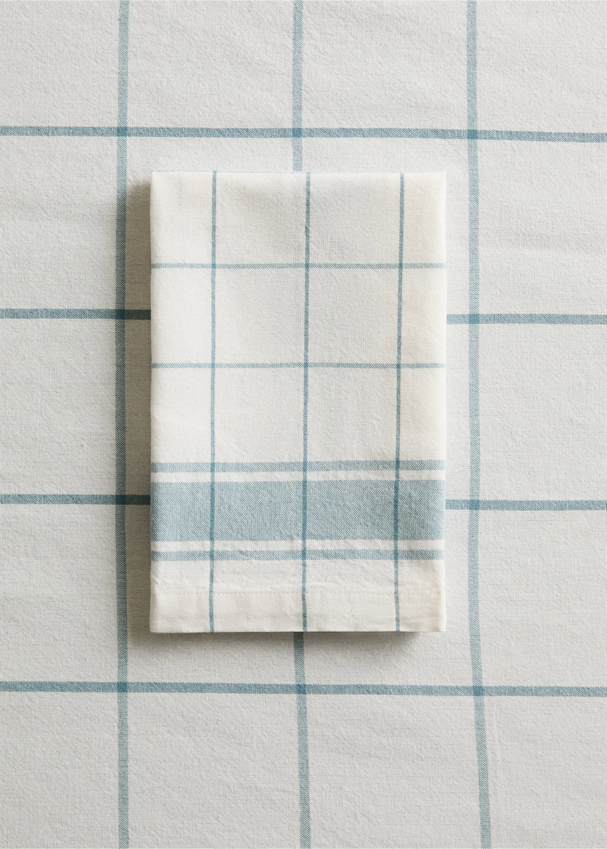 Servietten aus 100 % Baumwolle mit Kontraststreifen - Allgemeine Ansicht, Blau. Ref: 27073292-00.