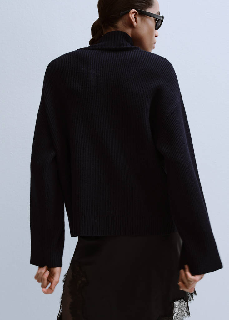 Perkins-neck sweater with button — Dark Navy