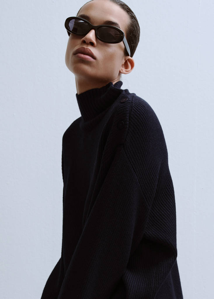 Perkins-neck sweater with button — Dark Navy