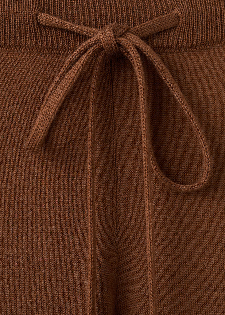 Straight-fit trousers with elastic waist — Caramel