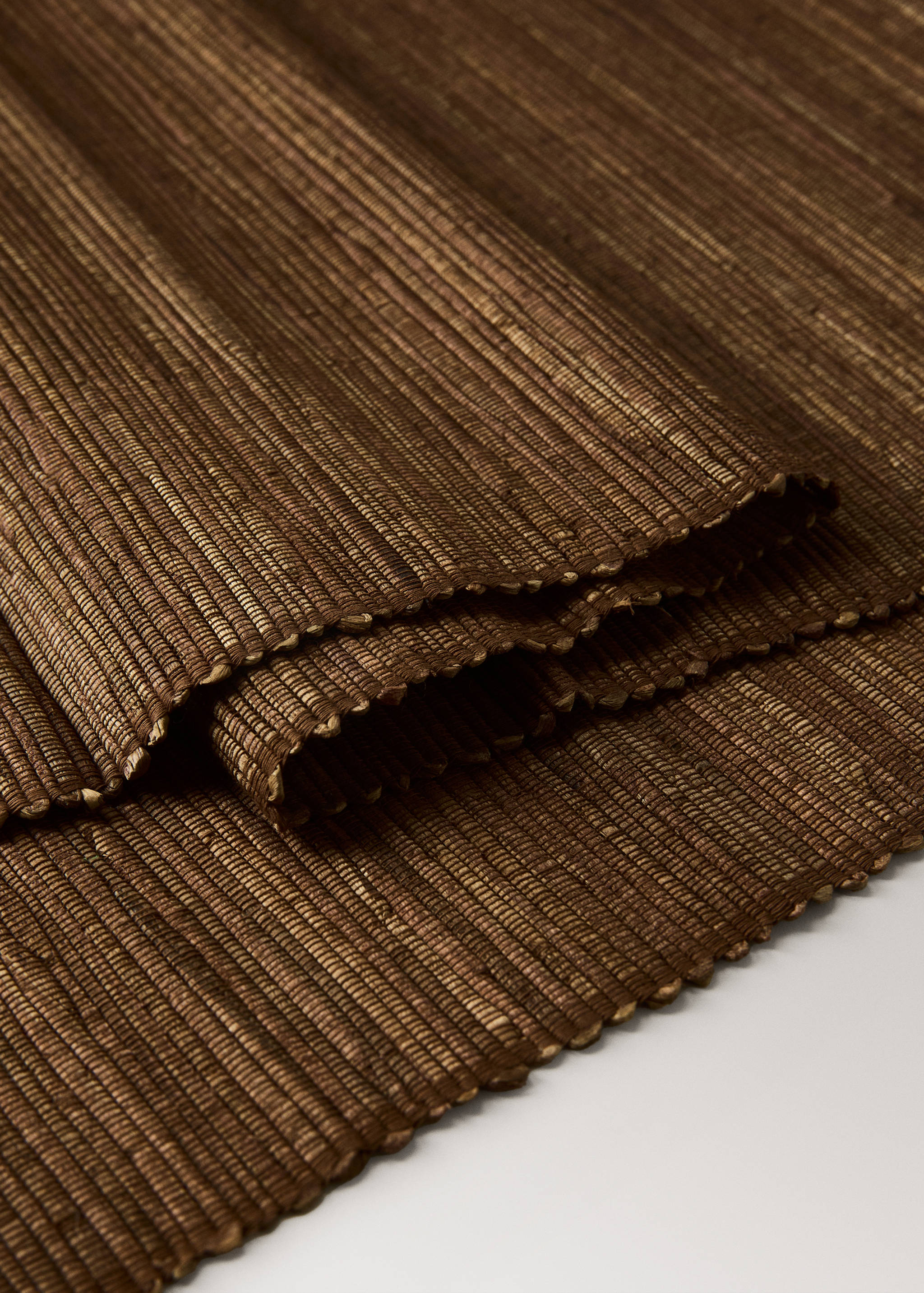 Table-runner anna - Details of the article 1