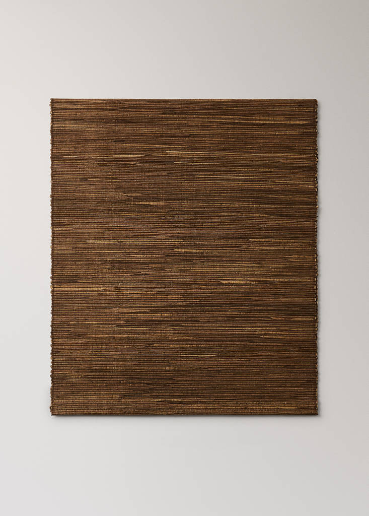 Natural fibre table runner — Brown