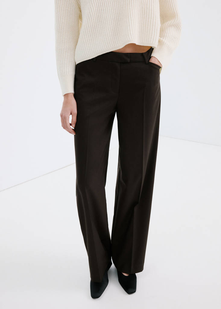 Wide leg mid-rise pleated trousers — Brown