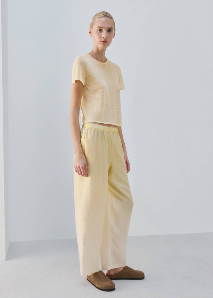 Pastel linen blend short-sleeve T-shirt — Pastel Yellow