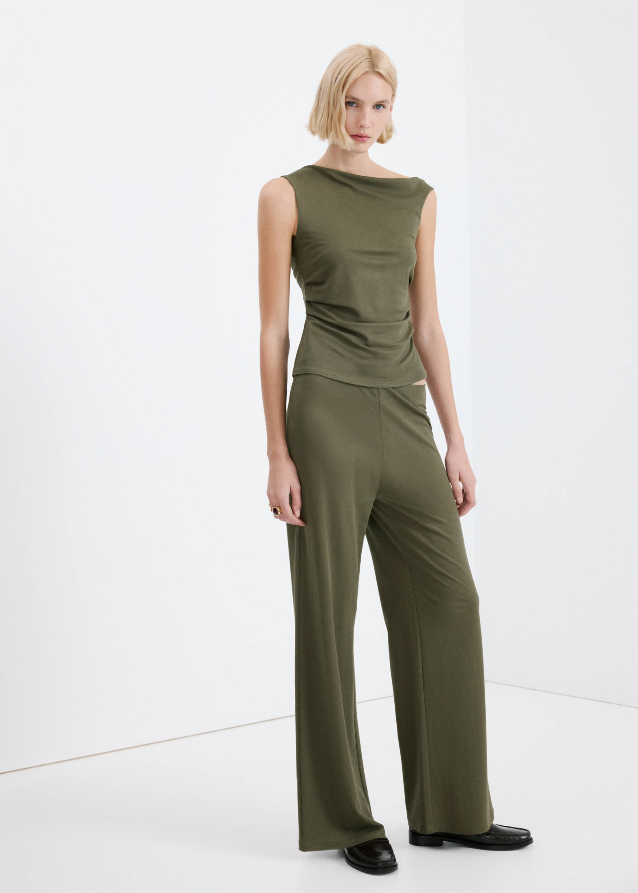 Asymmetrical top with draped neckline - General plane, Khaki. Ref: 27073318-00.
