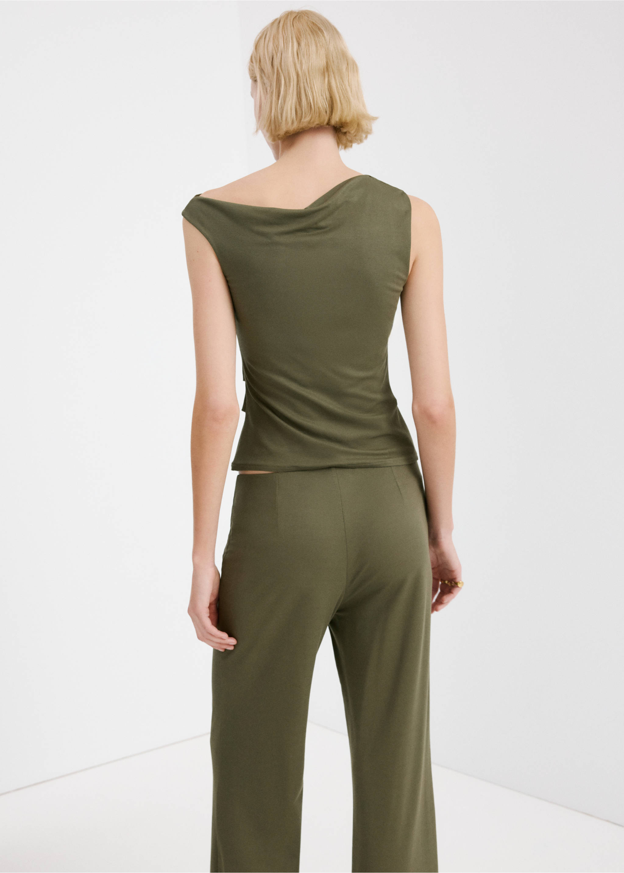 Asymmetrical top with draped neckline - Reverse of the article, Khaki. Ref: 27073318-00.