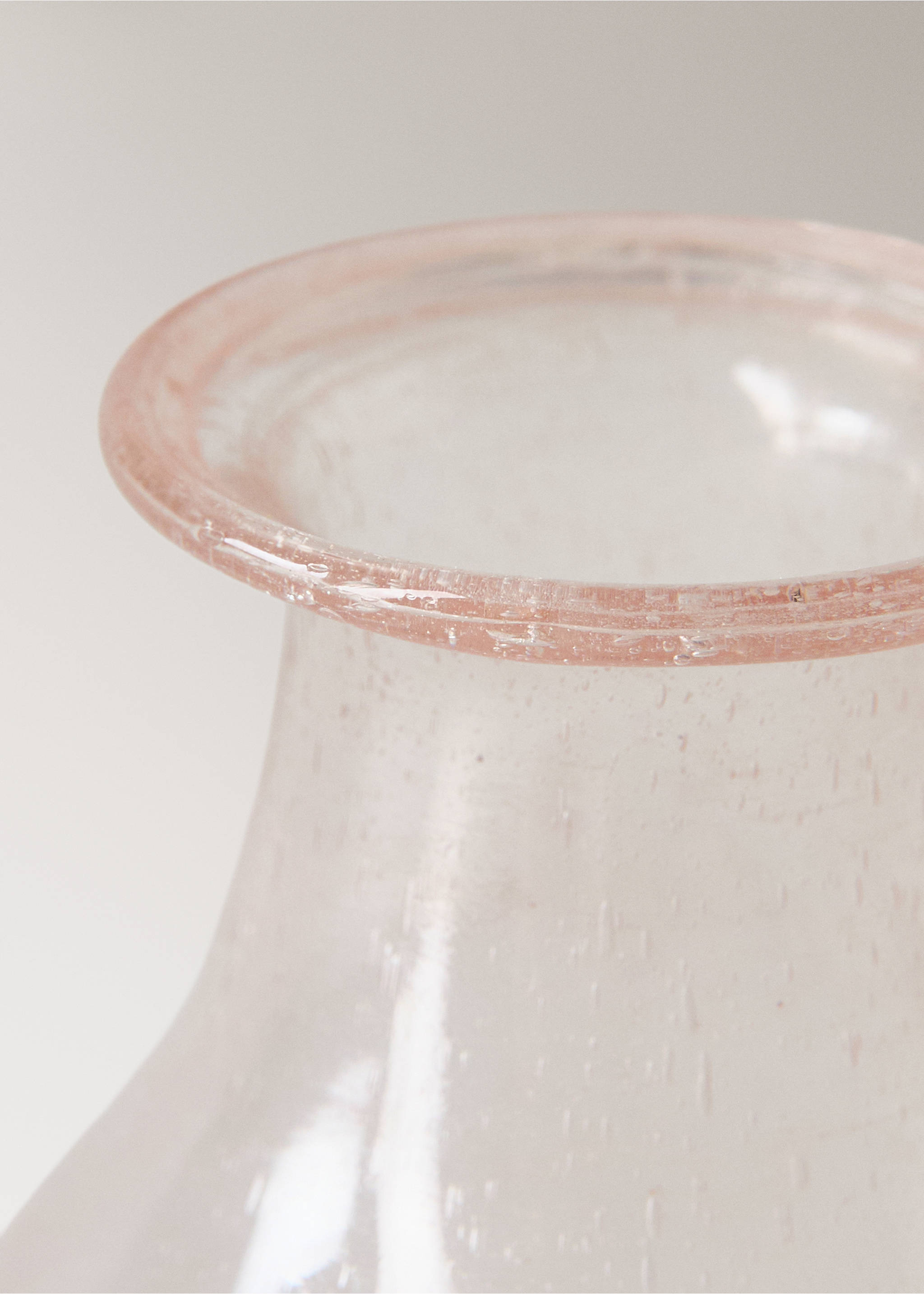 Small bubble glass vase - Details of the article 1, Pink. Ref: 27073321-00.