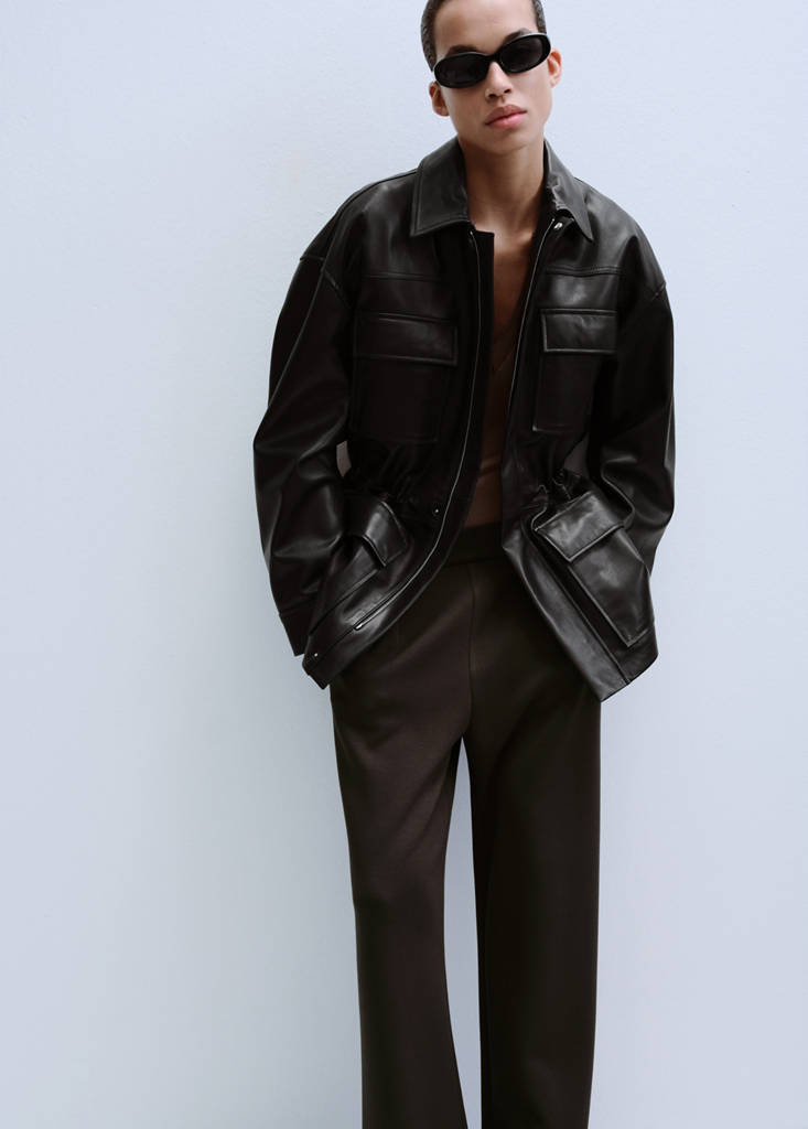 Straight-fit trousers with elastic waist — Chocolate