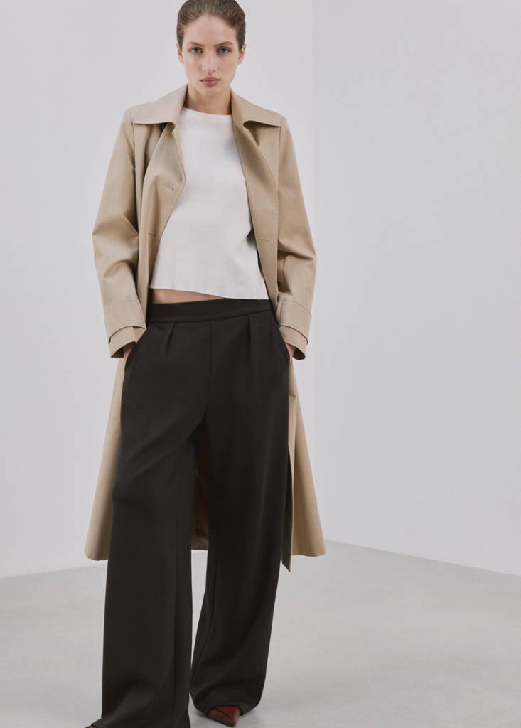 Straight-fit trousers with elastic waist — Chocolate