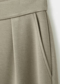 Straight-fit trousers with elastic waist — Khaki 8