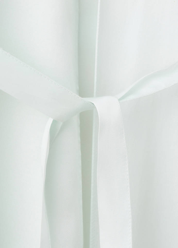 Satin robe with embroidered bow — Blue