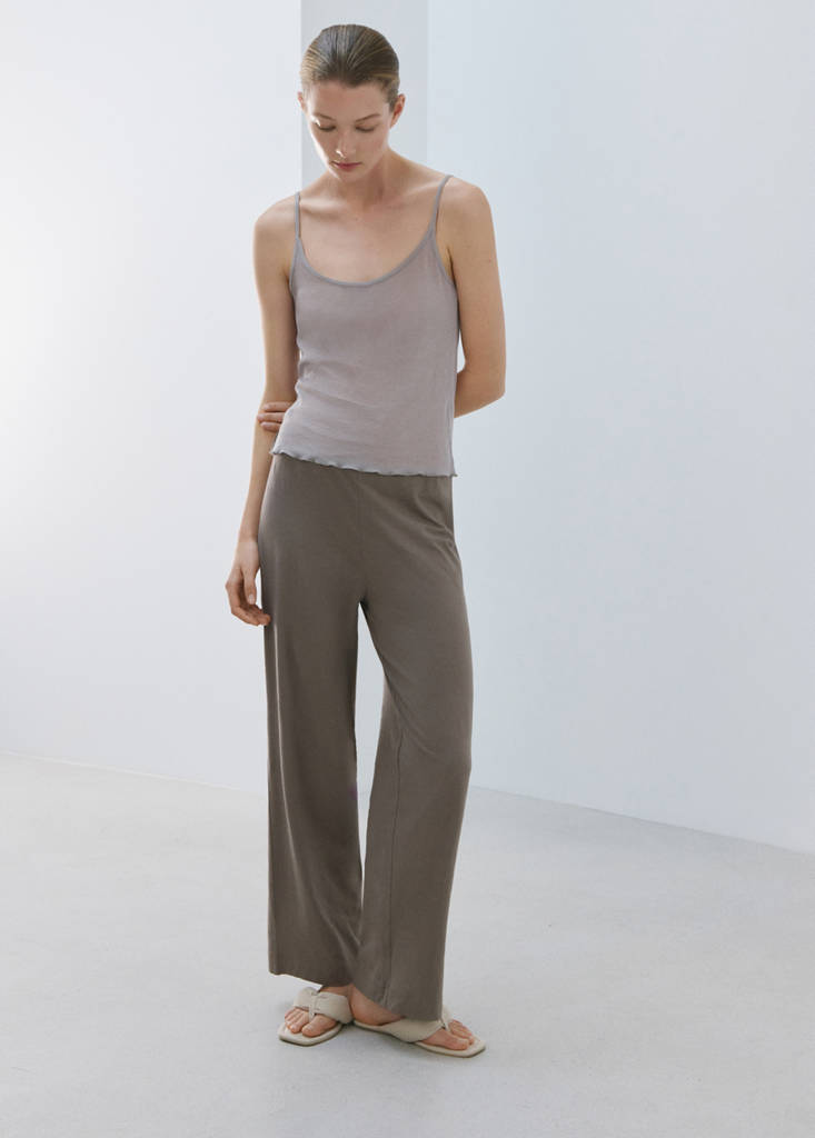 Light cotton trousers — Medium Brown