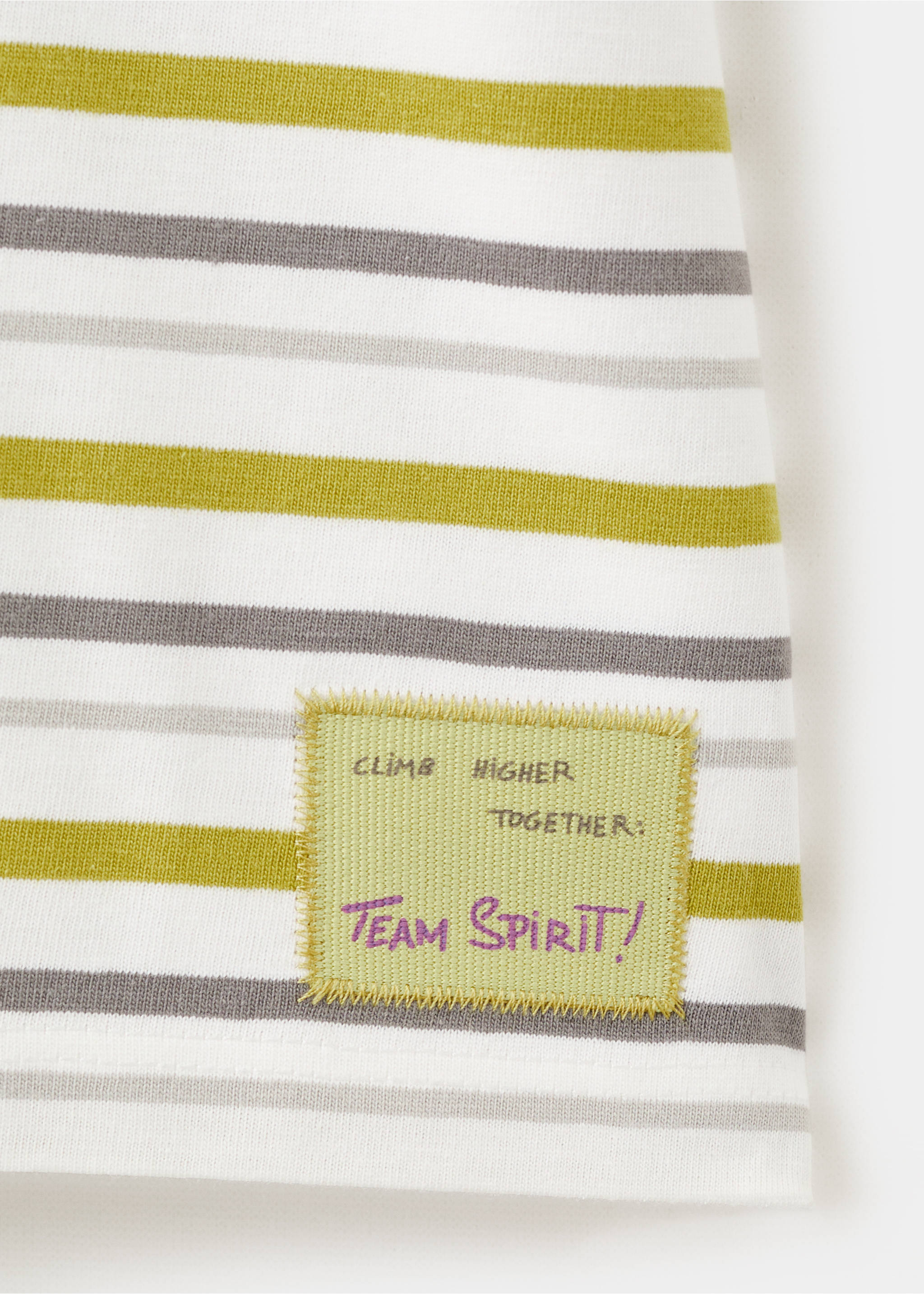 Striped contrast T-shirt - Details of the article 0, Lime. Ref: 27073710-00.
