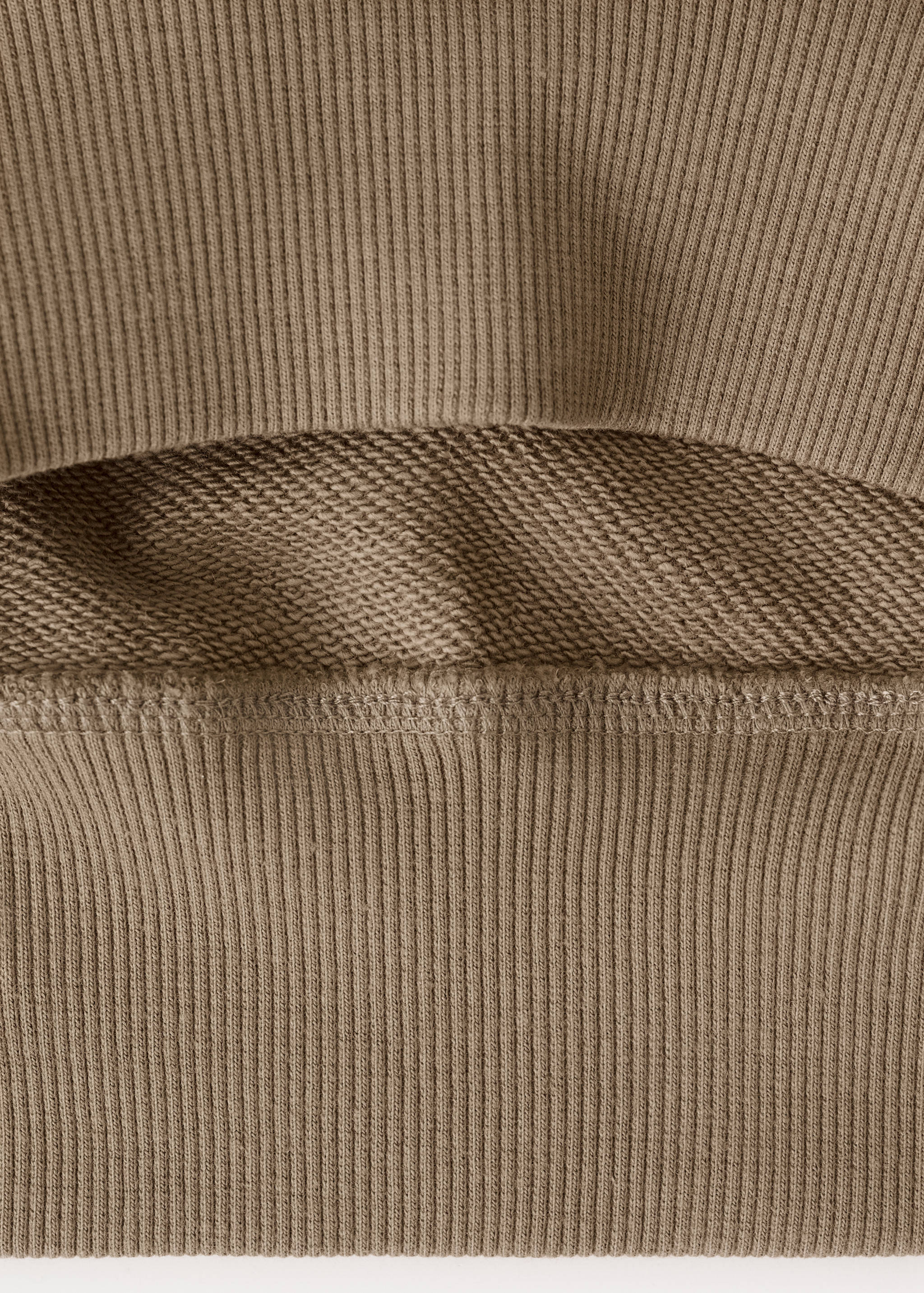 Baumwoll-Sweatshirt mit Stickdetail - Detail des Artikels 8