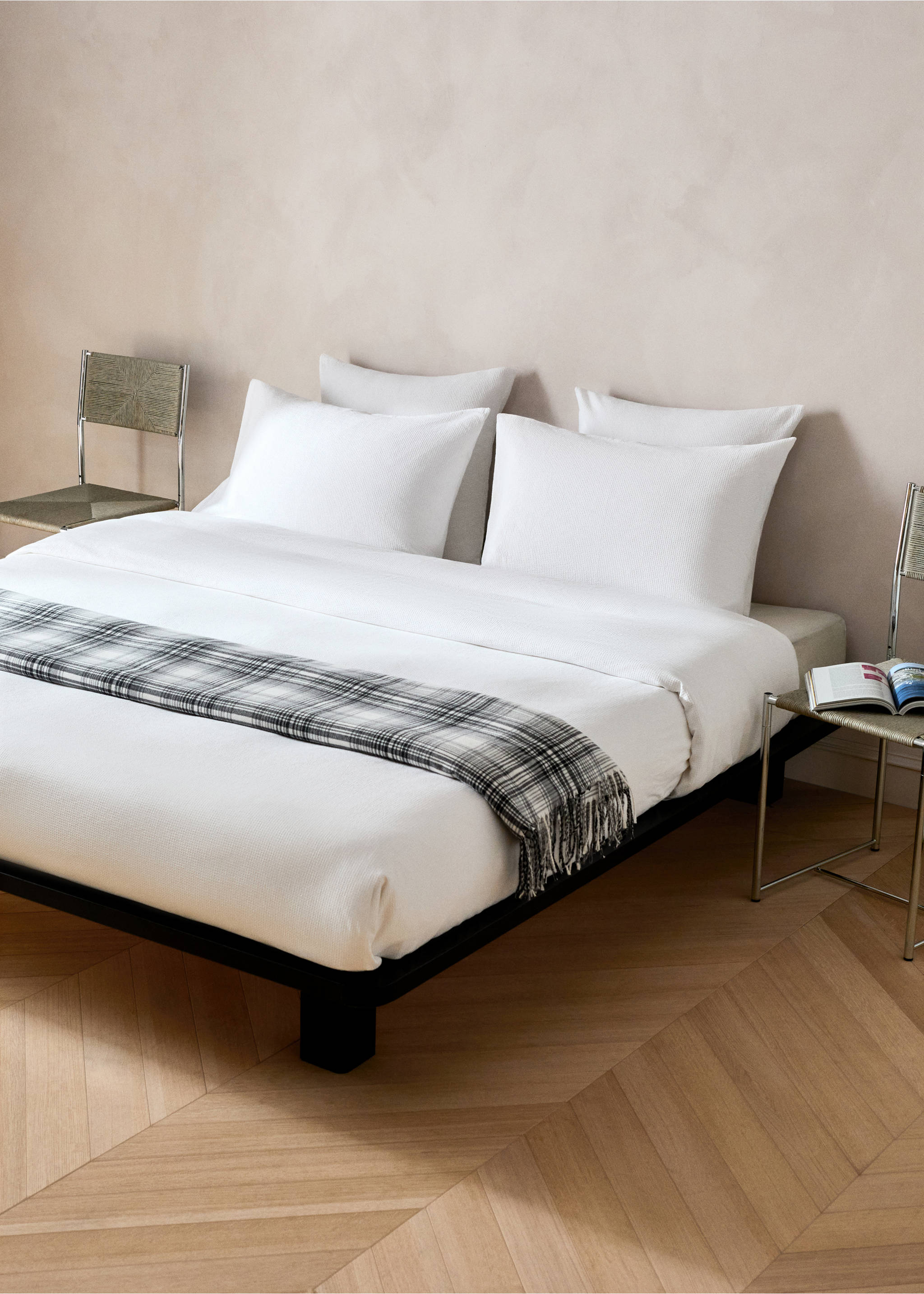Cotton garment-dyed mini-waffle duvet cover for 135/140 cm bed - General plane, Off White. Ref: 27073718-00.