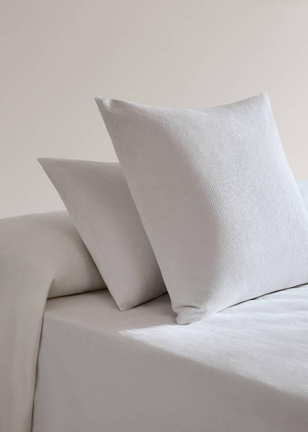 Two cotton garment-dyed mini-waffle pillowcases 60x60 cm — Off White