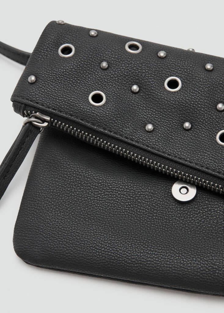 Studded clutch bag — Black