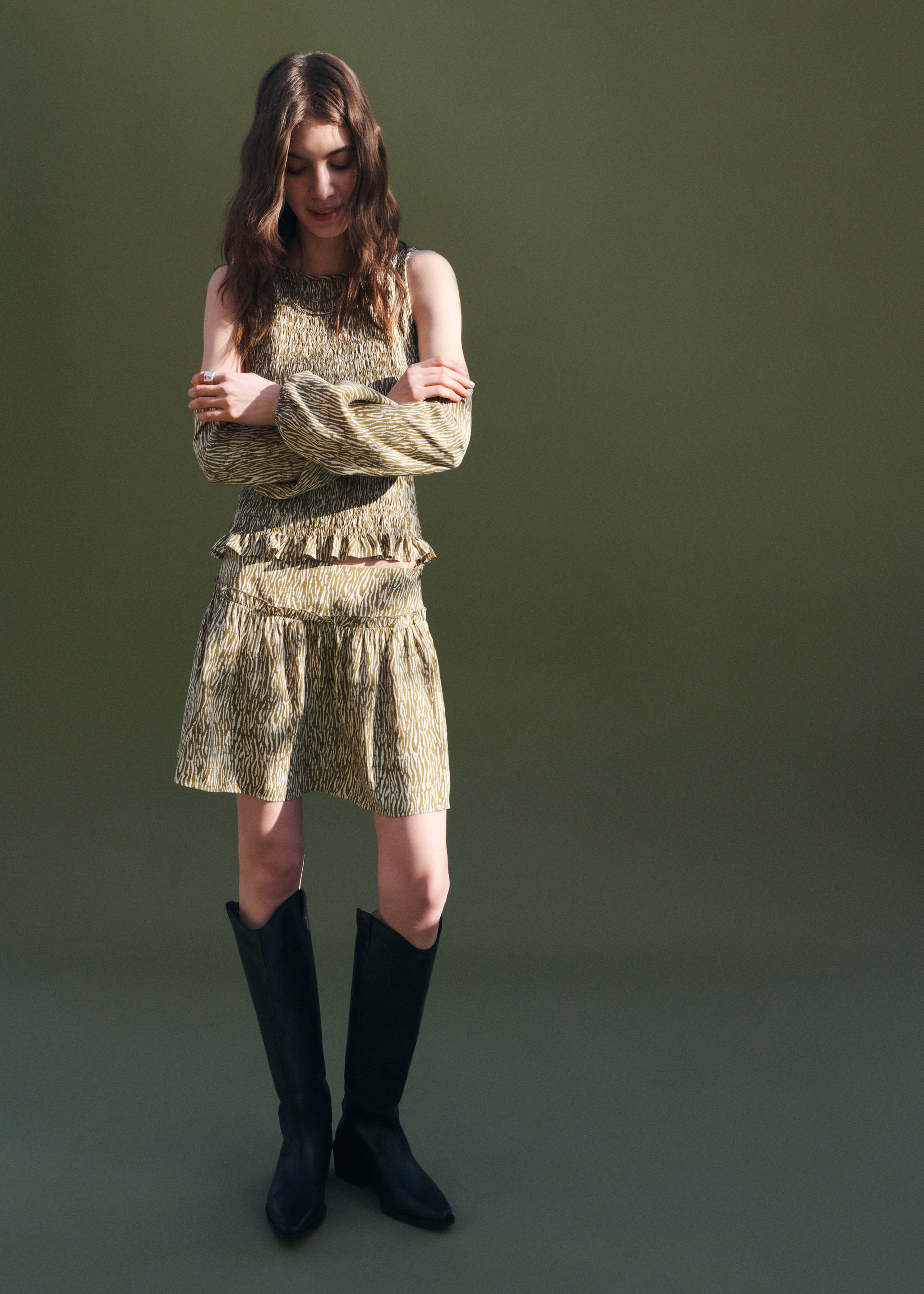 Ruffle printed skirt - Details of the article 5, Khaki. Ref: 27073732-00.
