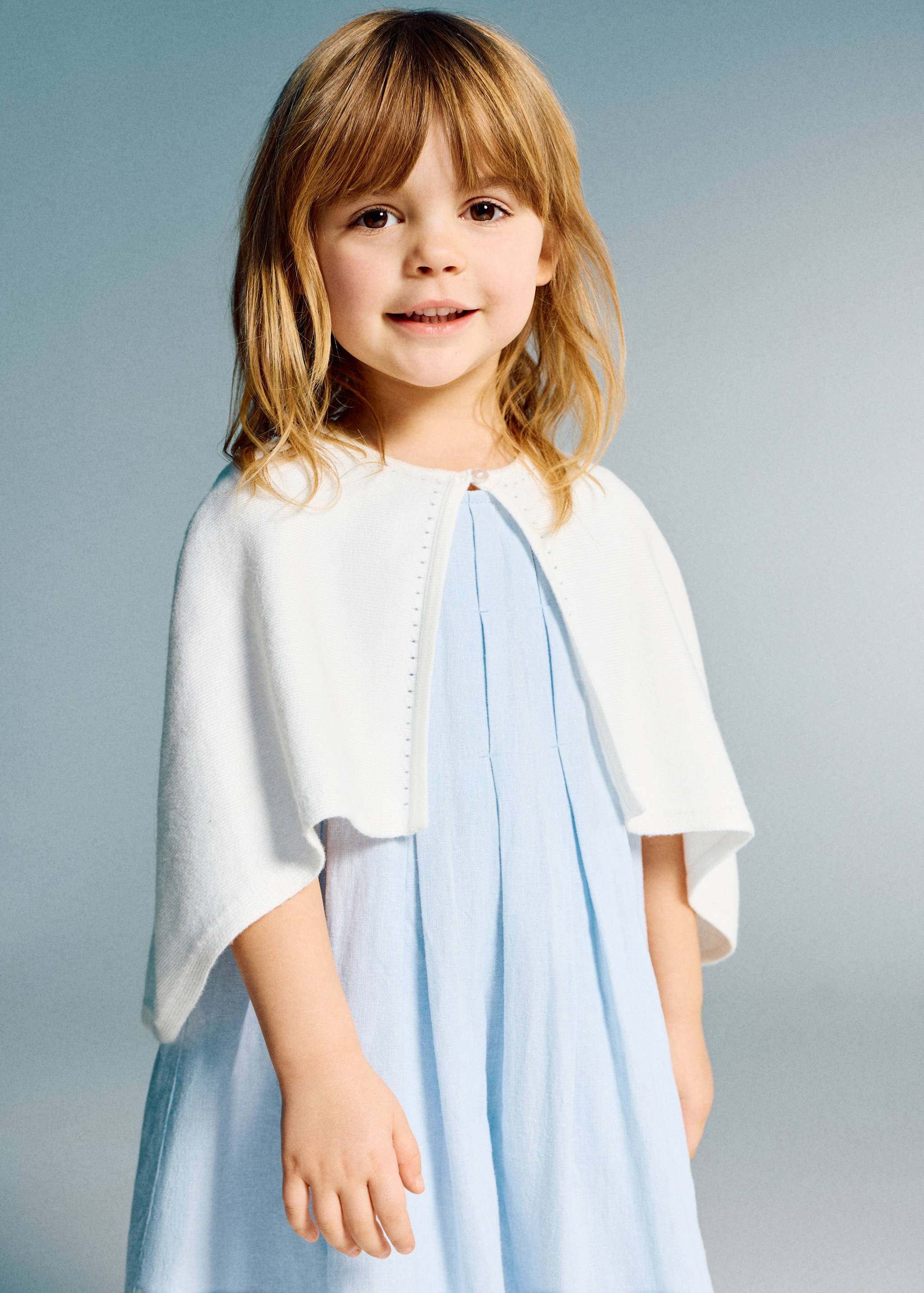 Capa punto detalles calados - Plano general