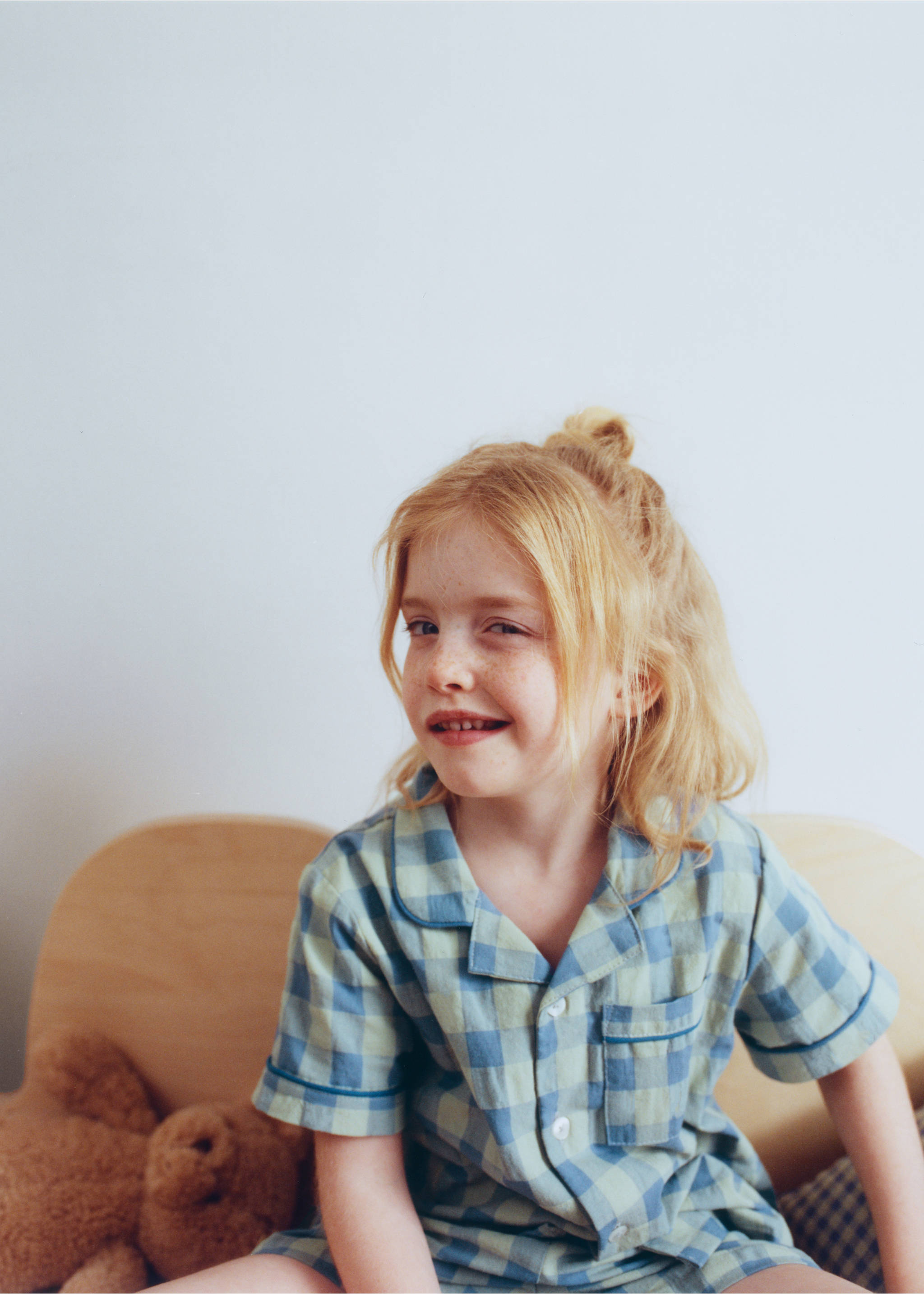 Colorful checkered two-piece children’s pajamas - Details of the article 6, Pastel Green. Ref: 27073739-00.