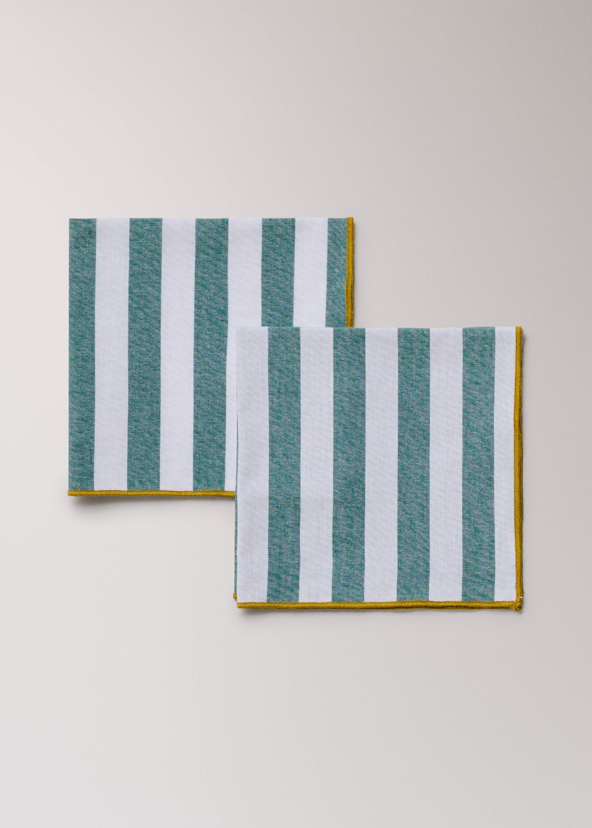 Cotton napkins with coloured stripes - Details of the article 1