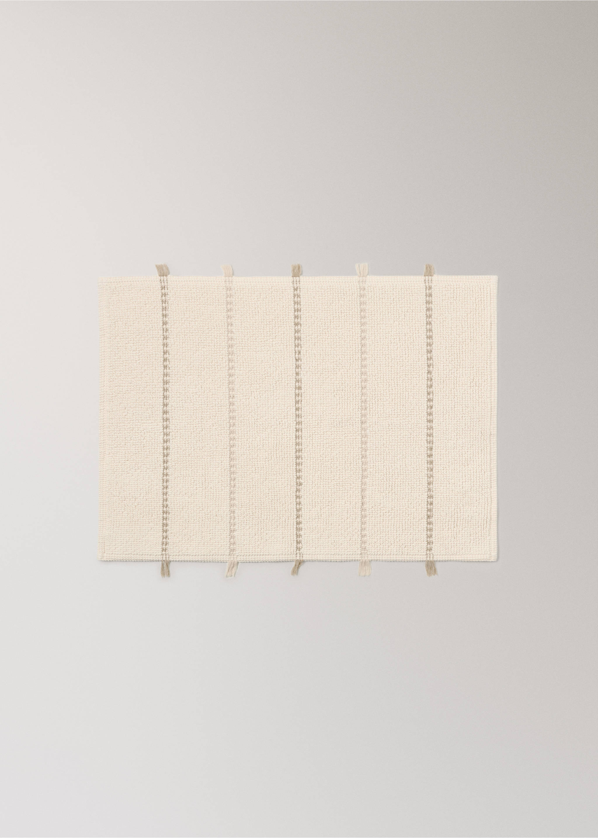 Striped bath mat with fringe detail - Article without model, Ecru. Ref: 27073742-00.