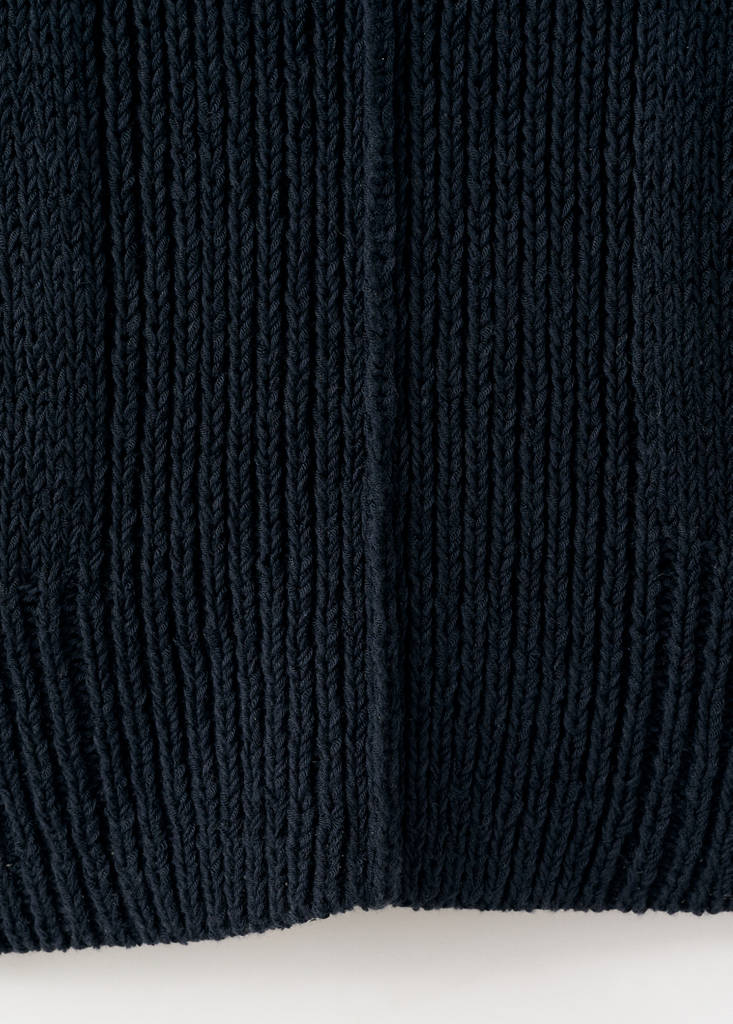 Knitted sweater with ribbed details — Charcoal