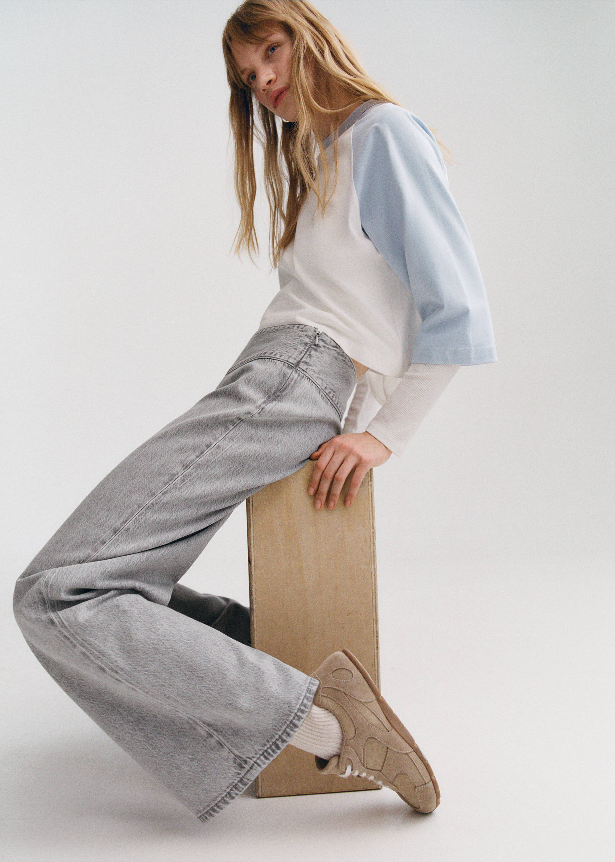 Low waist jeans - Details of the article 7, Denim Grey. Ref: 27074049-00.