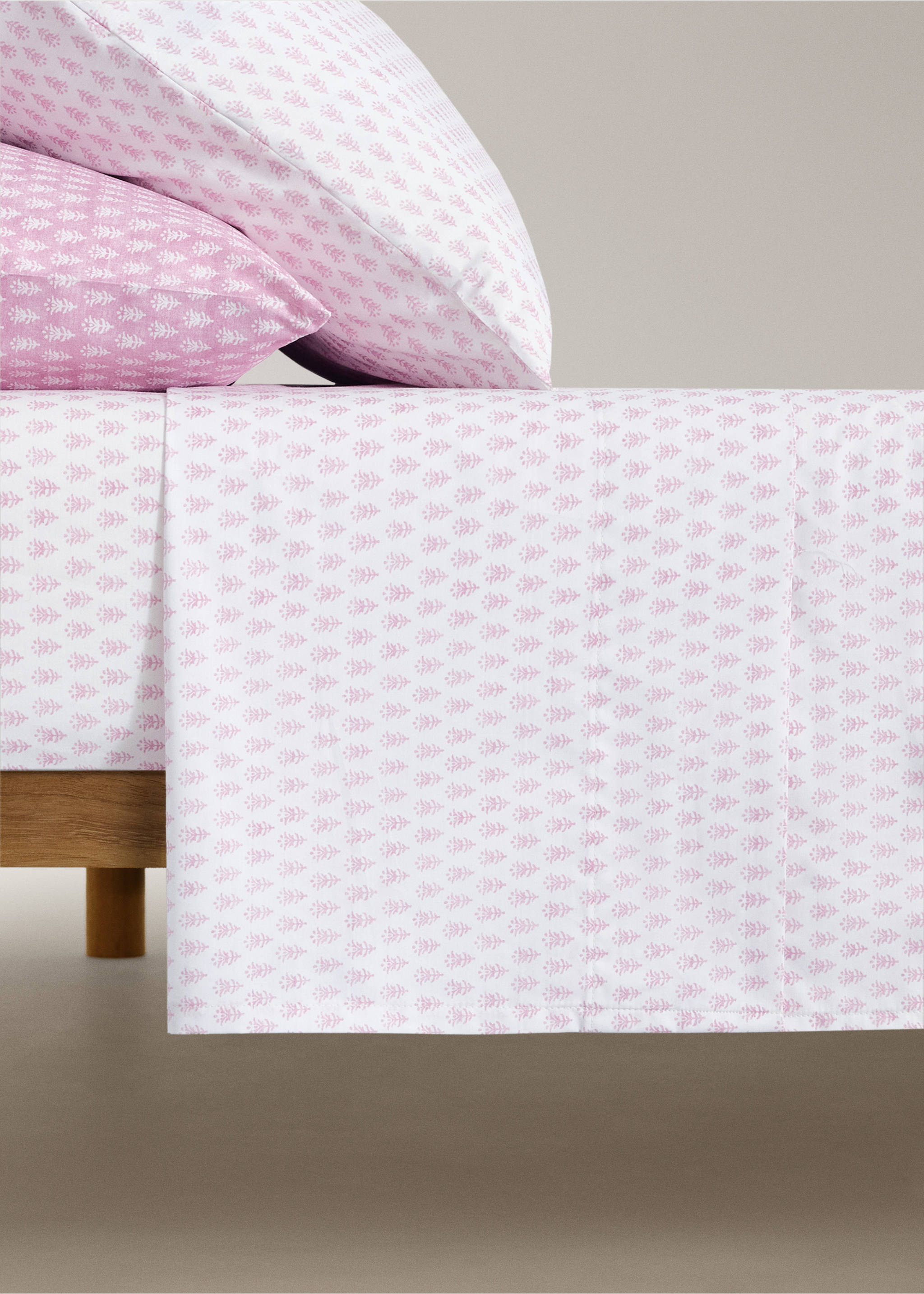 Children's top sheet in cotton percale with mini floral pattern for a 90cm bed - Article without model, Pink. Ref: 27074058-00.
